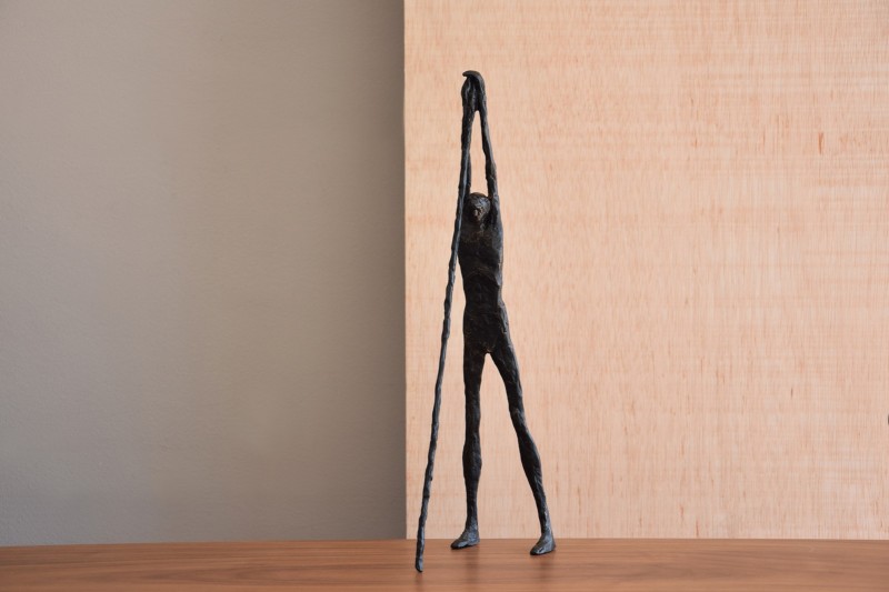 ESCULTURA HOMBRE EN METAL Nº2