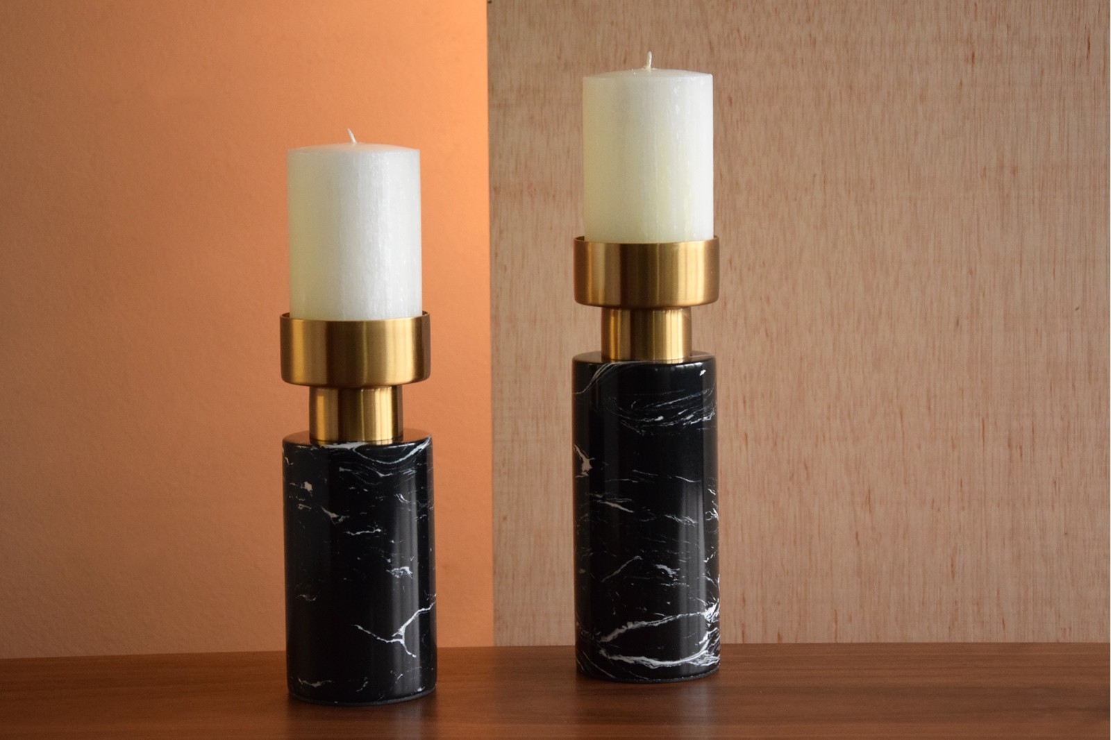 CANDLEHOLDER COLLETION: METAL AND BLACK MARBLE