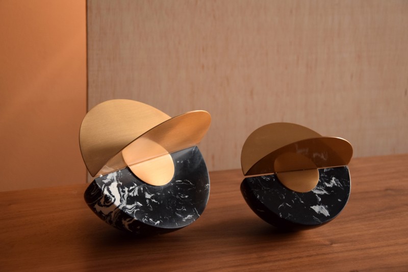SPHERE COLLECTION. BLACK MARBLE AND METAL SCULPTURE