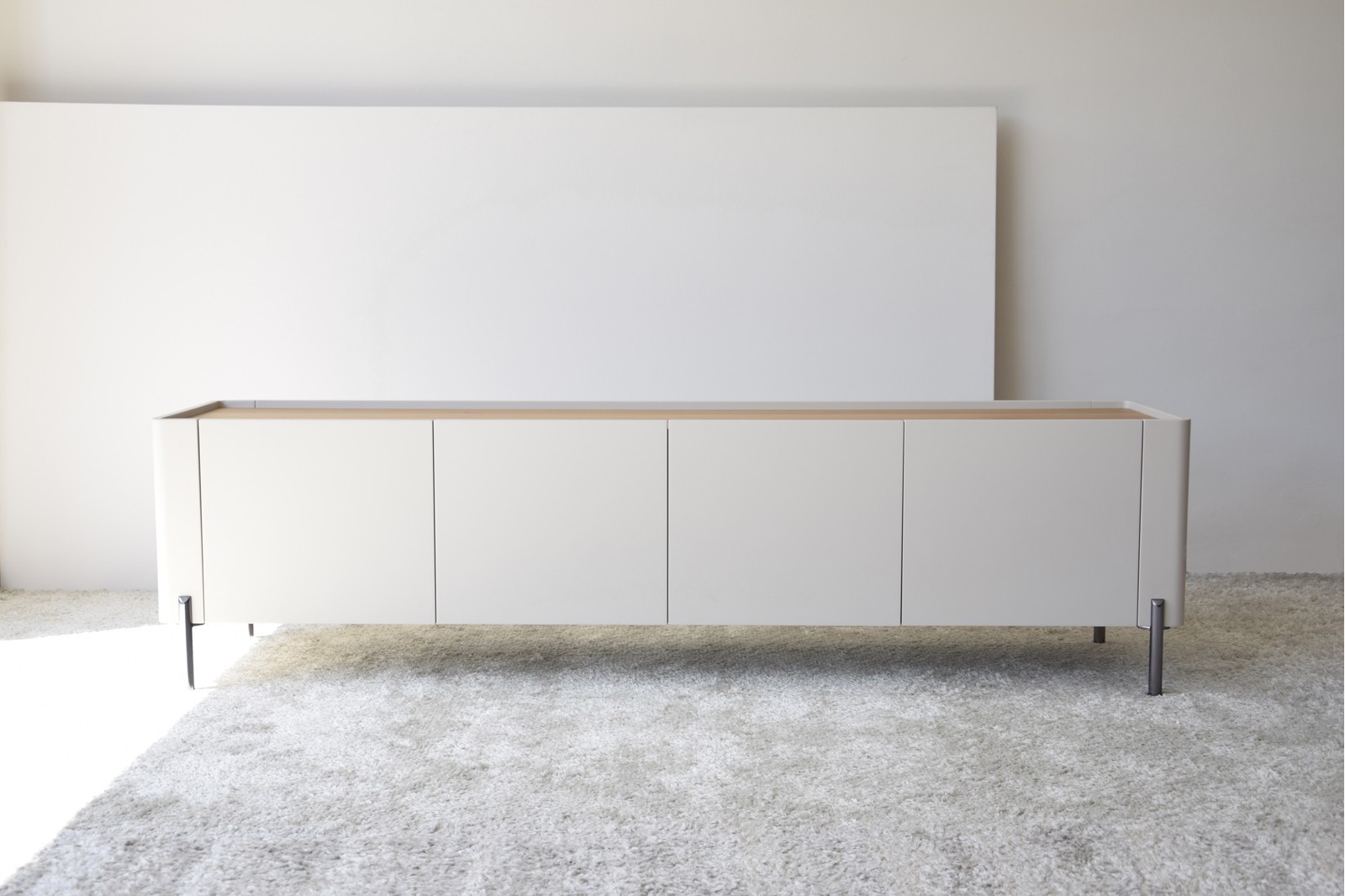 MUEBLE TV ARENA MATE Y ROBLE NATURAL