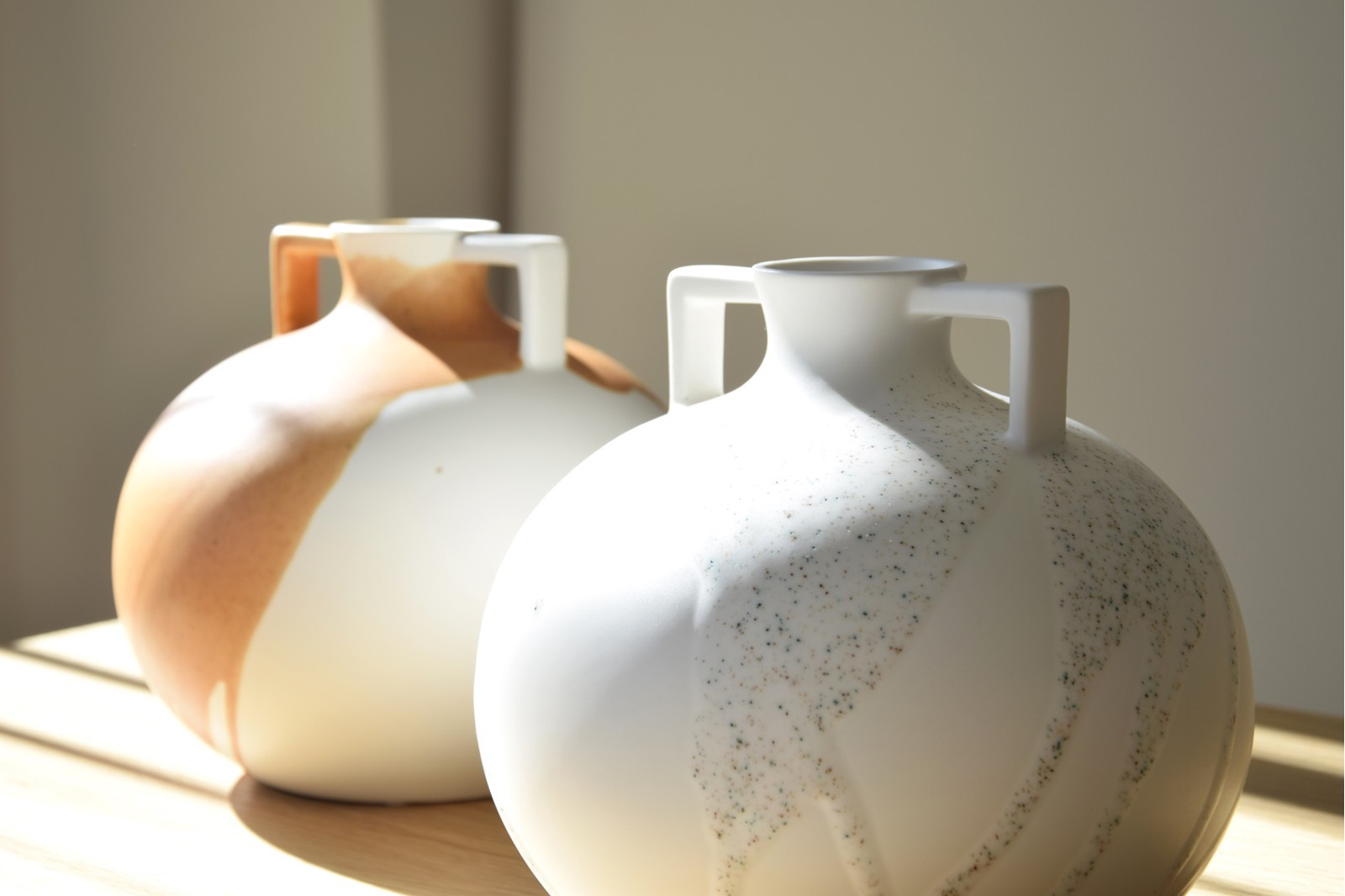 VASIJA CERÁMICA PINTAS. COLECCIÓN AIRE