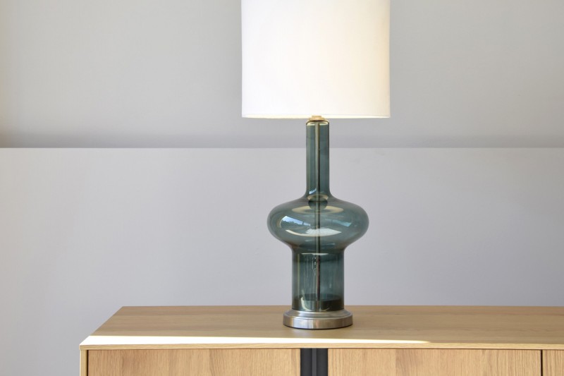 LAKE TABLE LAMP. GREEN GLASS. WITH SHADE
