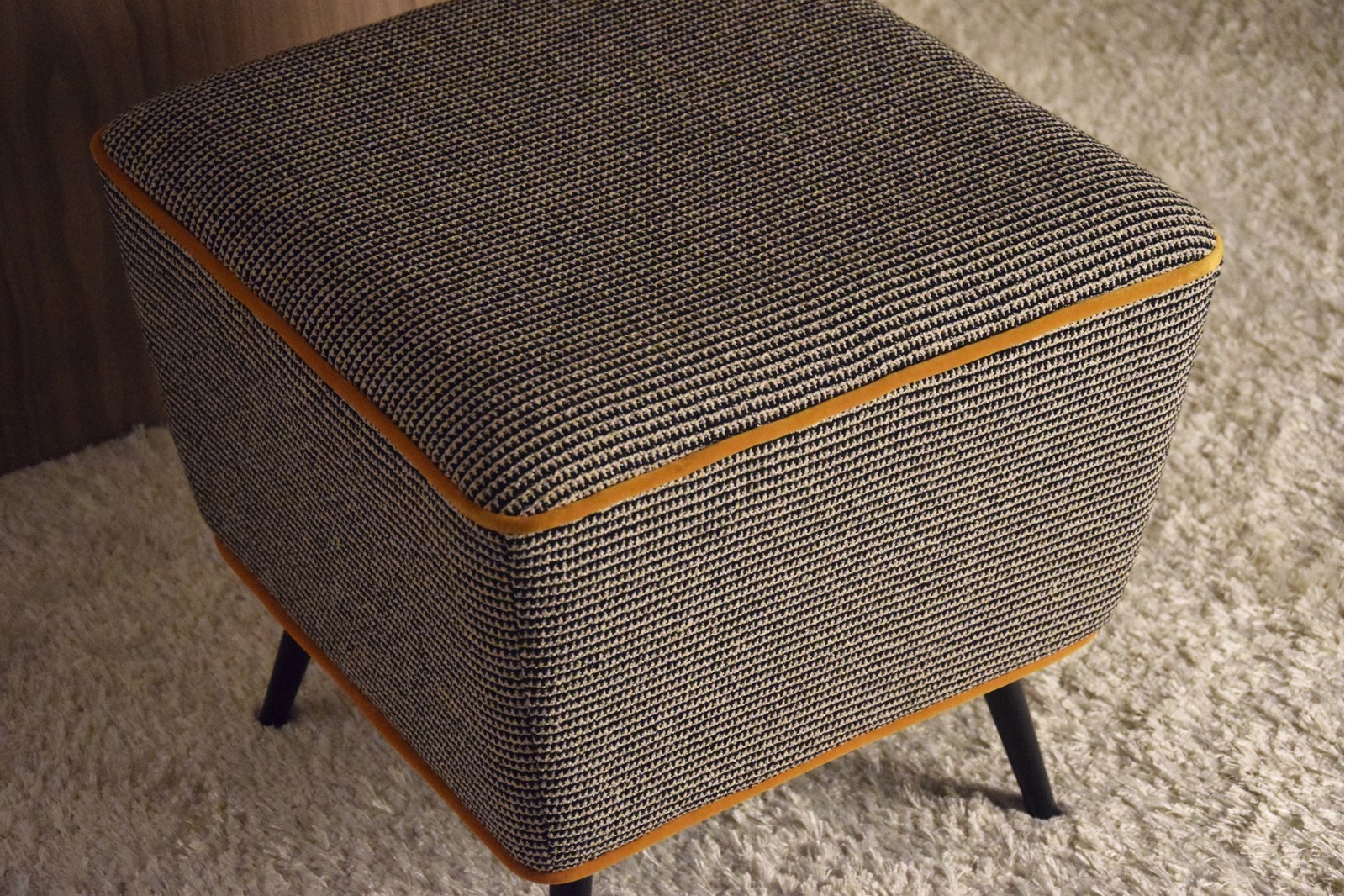 SQUARE STOOL. GREY AND BEIGE PATTERN FABRIC