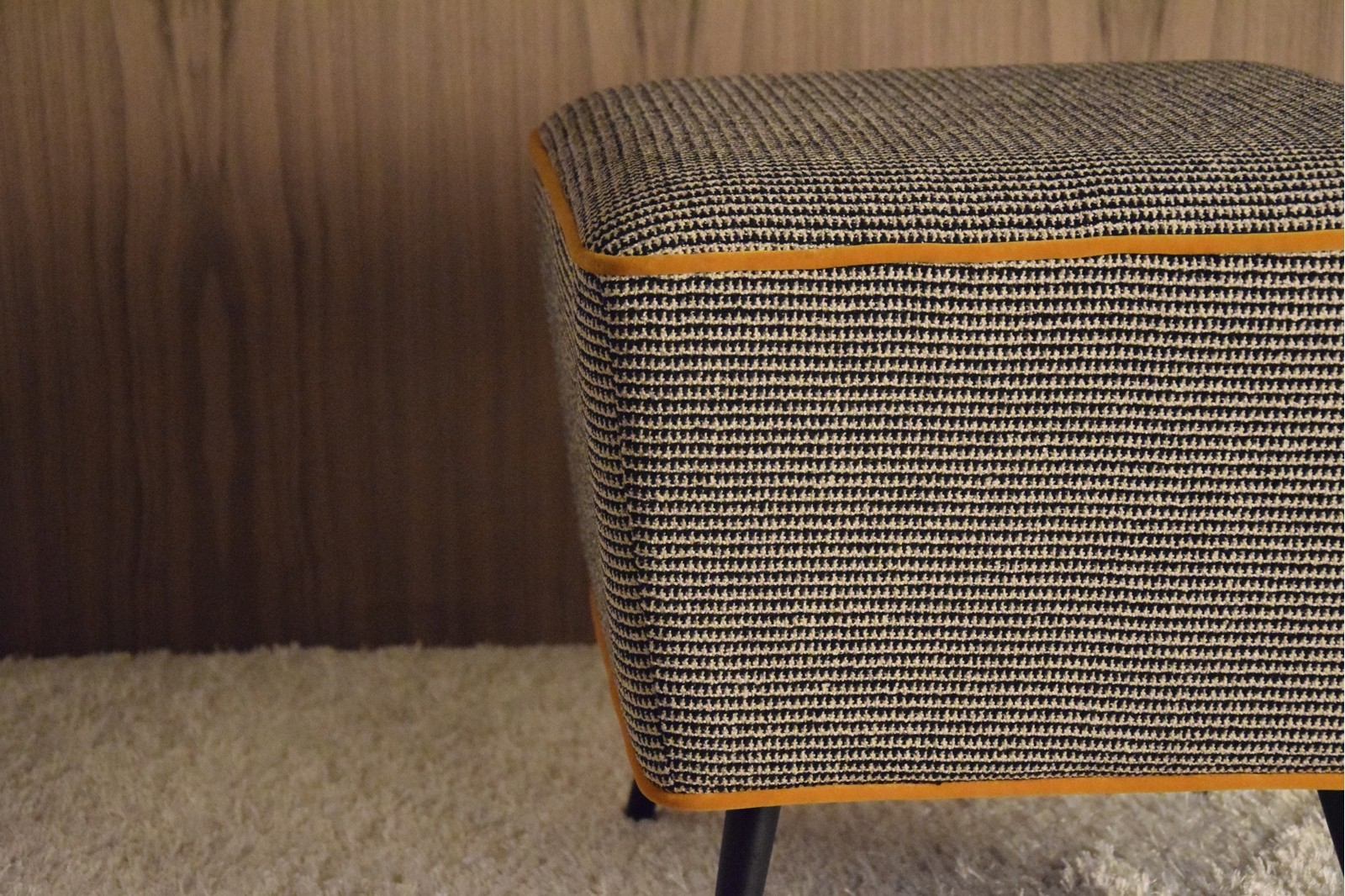 SQUARE STOOL. GREY AND BEIGE PATTERN FABRIC