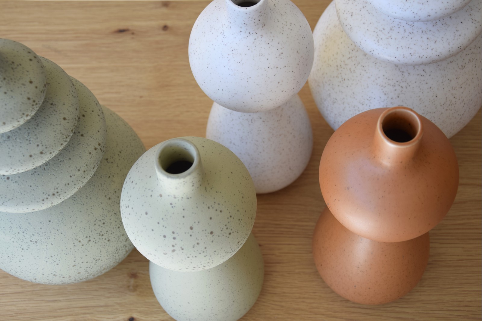 SPECKLE EARTH COLLECTION: CERAMIC VASES