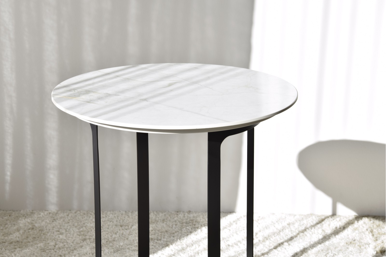 SIDE TABLE N.30.BLACK AND WHITE
