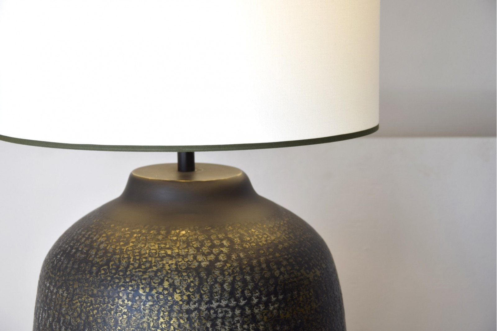 METAL TABLE LAMP N4 WITH SHADE