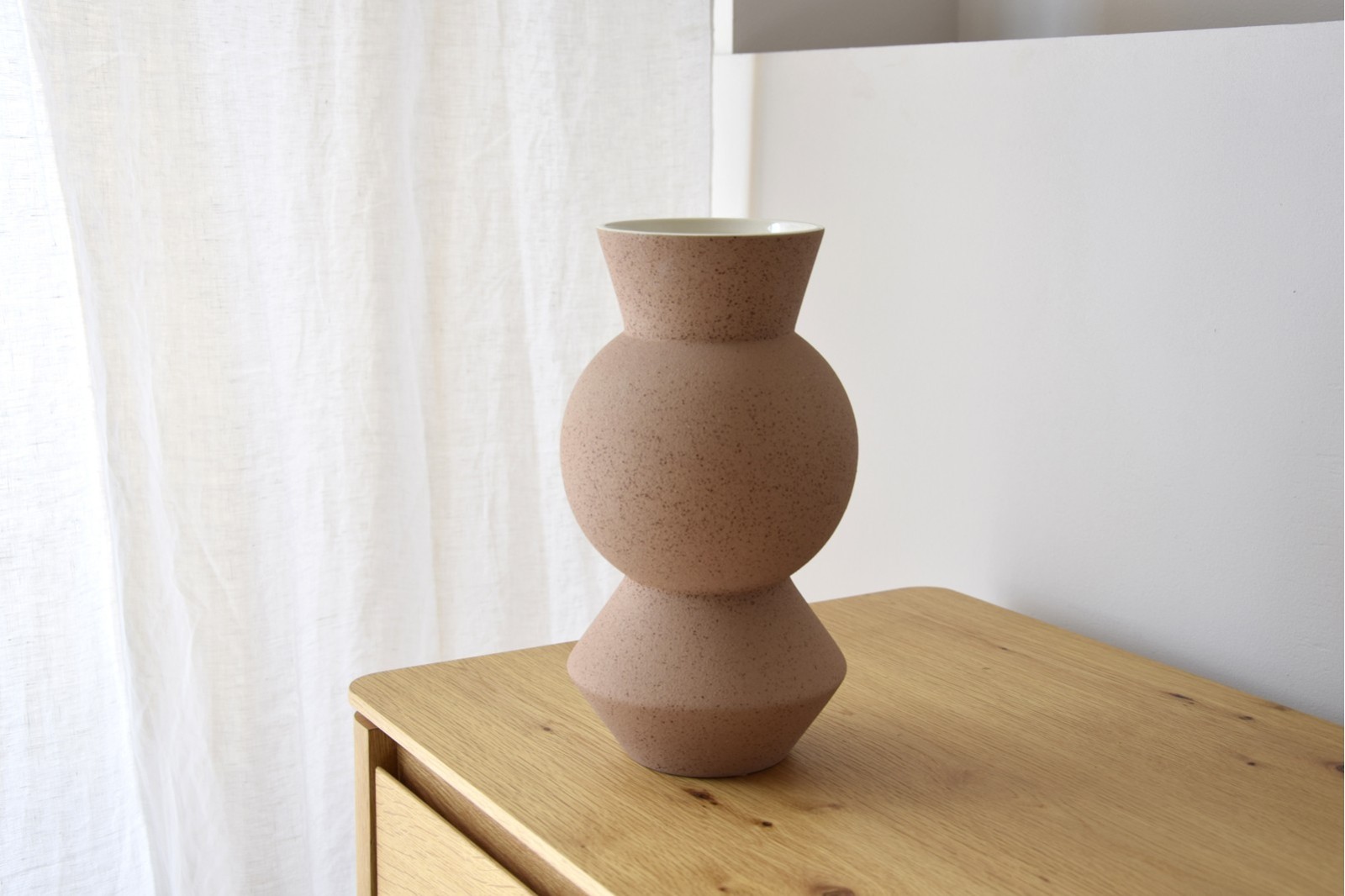 JARRÓN CERÁMICA VOLUMEN. TERRACOTA MATE