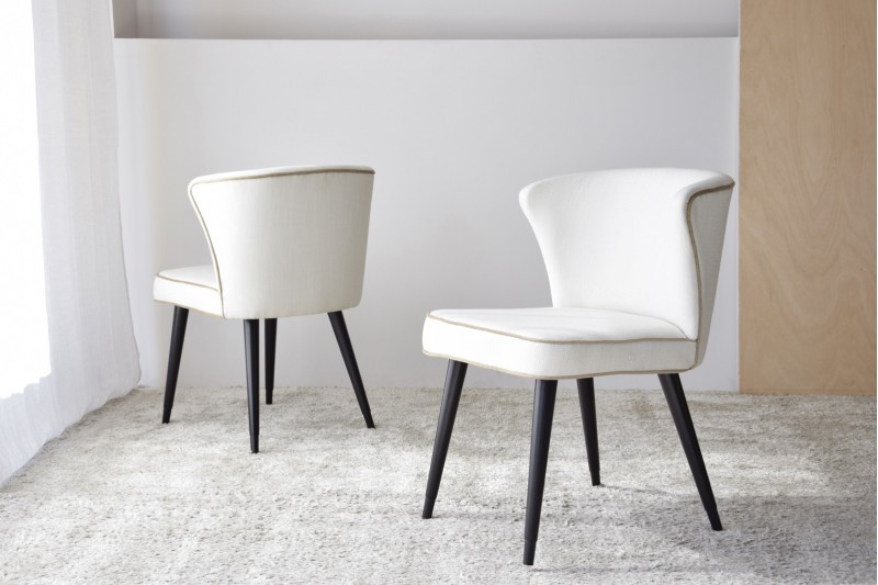 SET 2 DINING CHAIRS. IVORY TONE