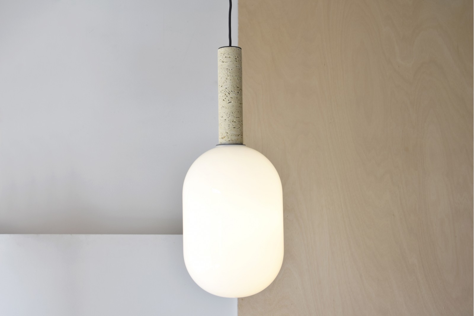FORMAS COLLECTION: GLASS AND MARBLE CEILING LAMPS