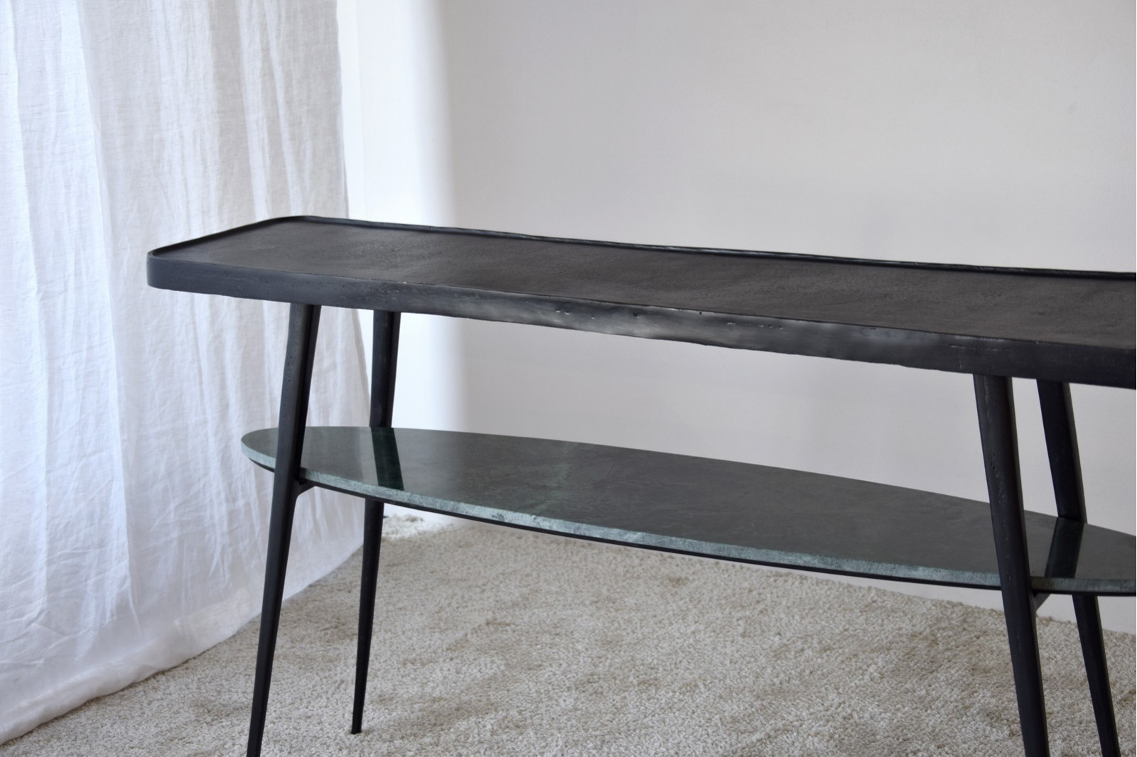 LENA CONSOLE. BLACK METAL. GREEN MARBLE