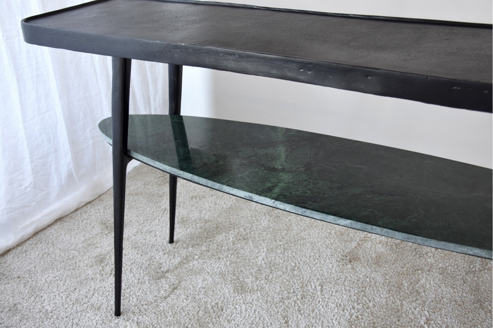 LENA CONSOLE. BLACK METAL. GREEN MARBLE