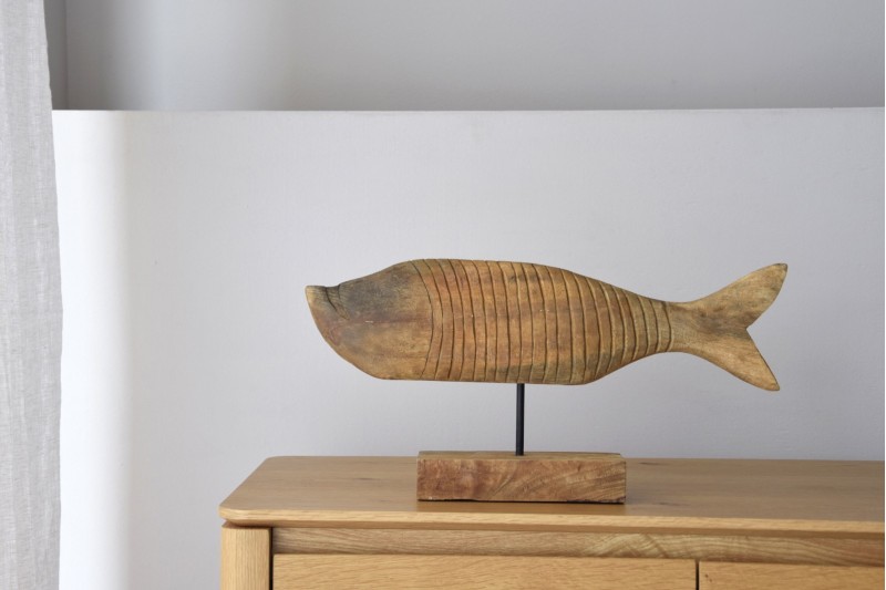 MARINE. PIÈCE EN BOIS SCULPTÉE À LA MAIN. PETIT