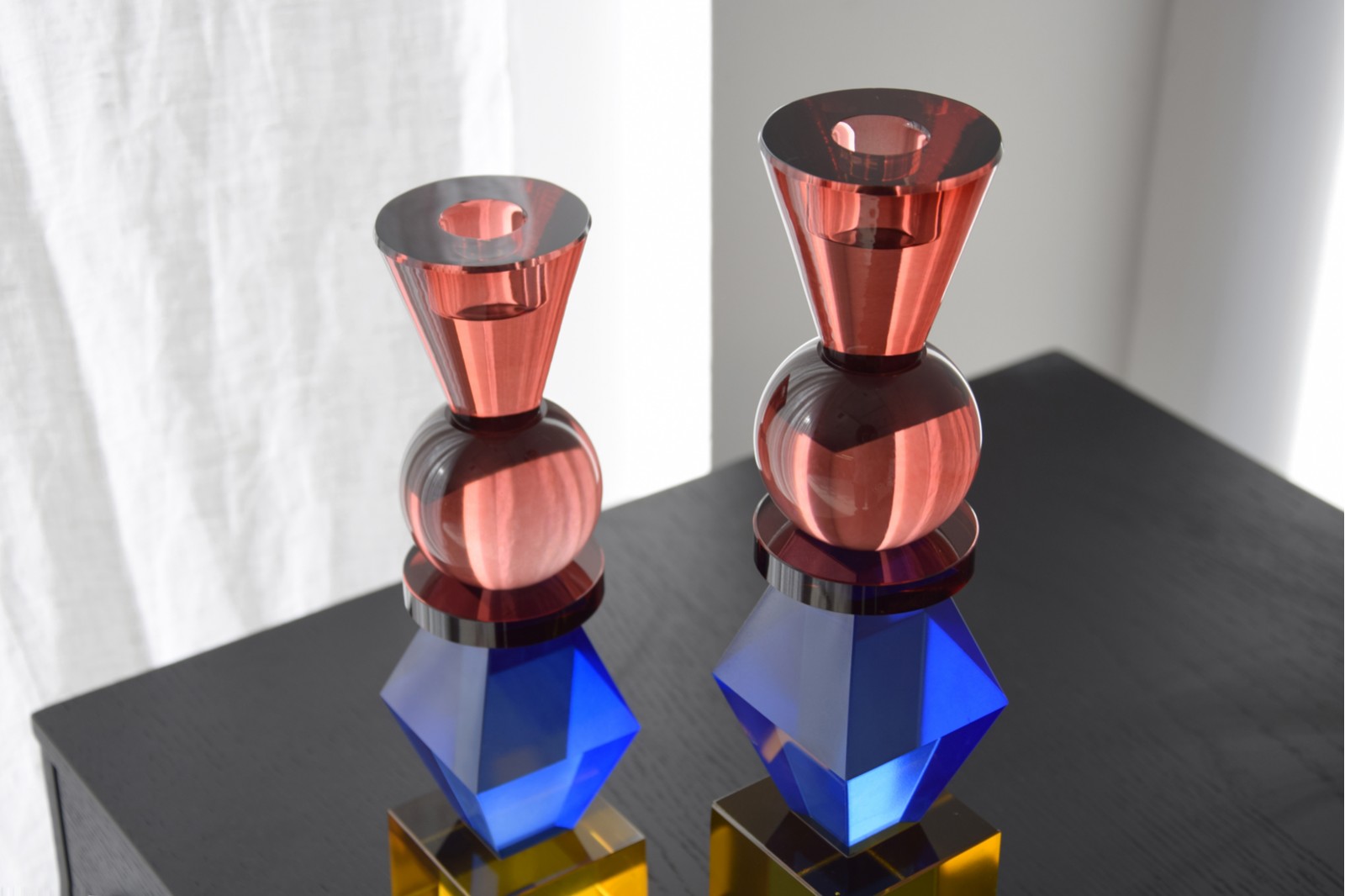 SHAPES COLLECTION: COLOURED GLASS CANDELHOLDER