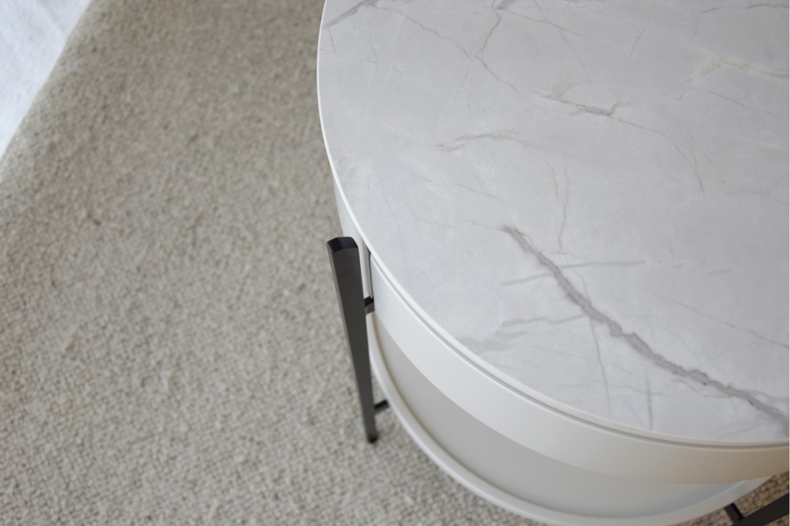 SIDE TABLE N.18. WHITE CERAMIC MARBLE TOP