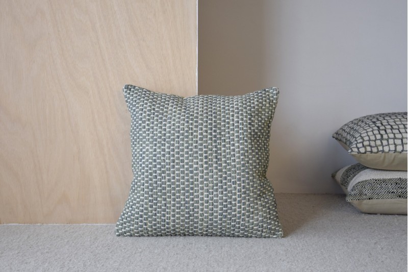 CUSHION OZA N.4. GREEN AND WARM WHITE