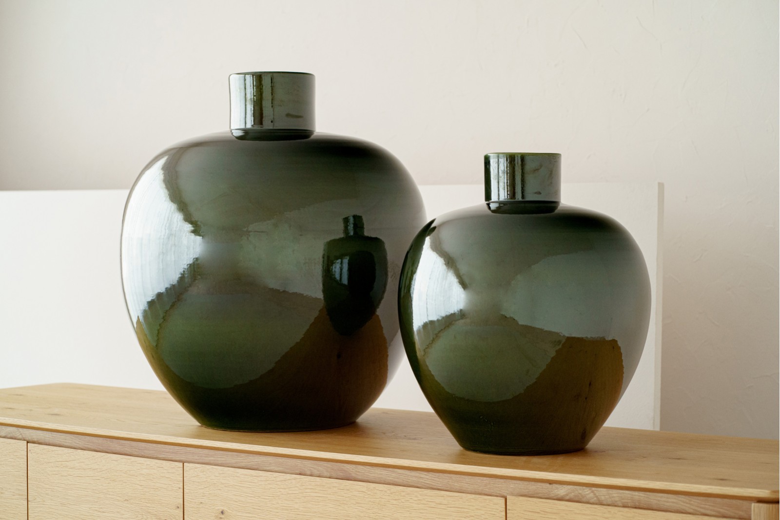 COLLECTION ARUME: VASES EN CÉRAMIQUE