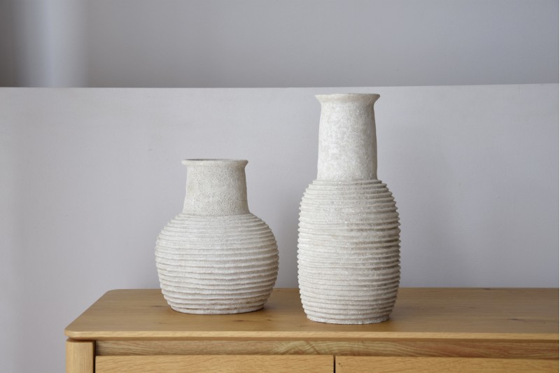 COLLECTION MITU: VASES EN CÉRAMIQUE