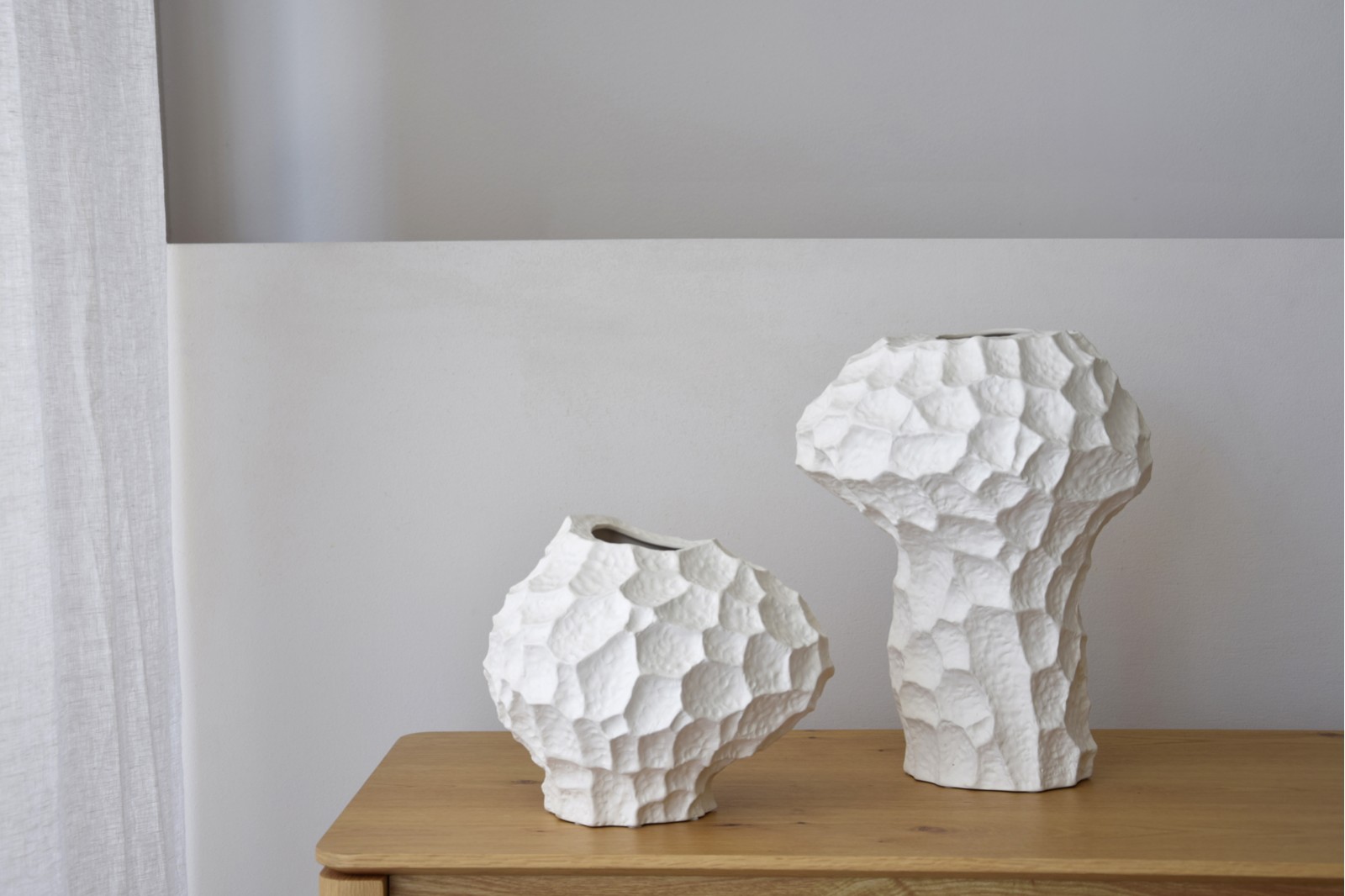 MOON COLLECTION: CERAMIC VASES