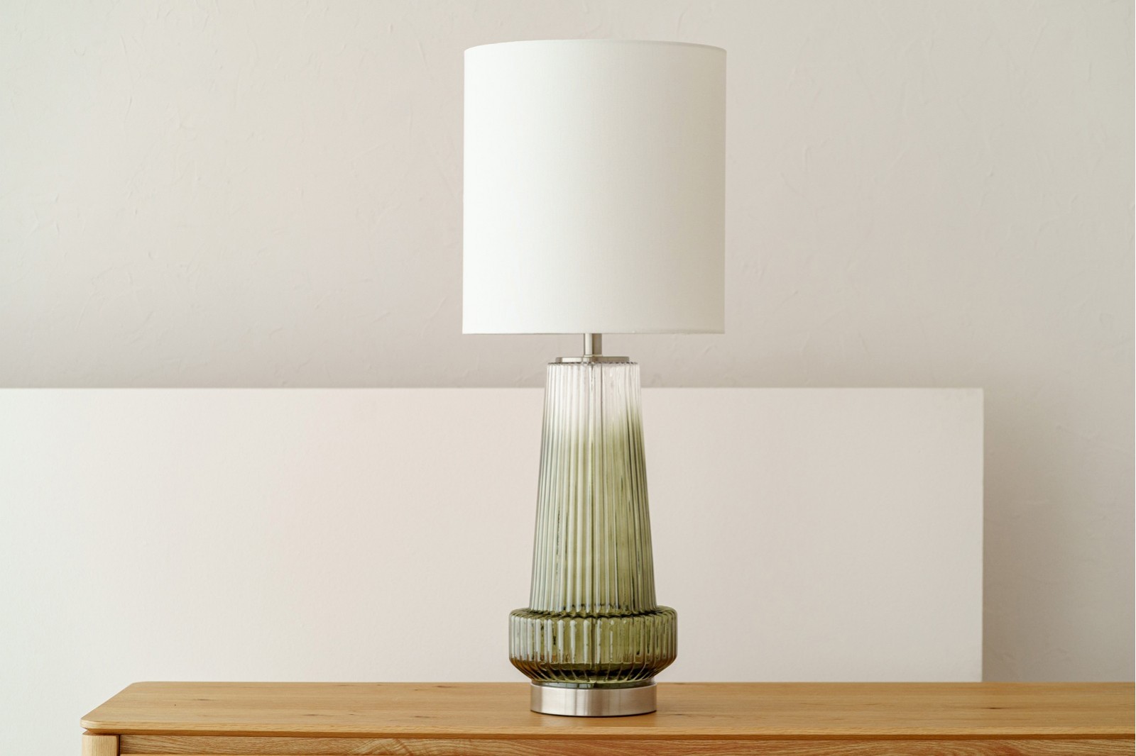 OLI TABLE LAMP. GREEN GLASS WITH LAMPSHADE