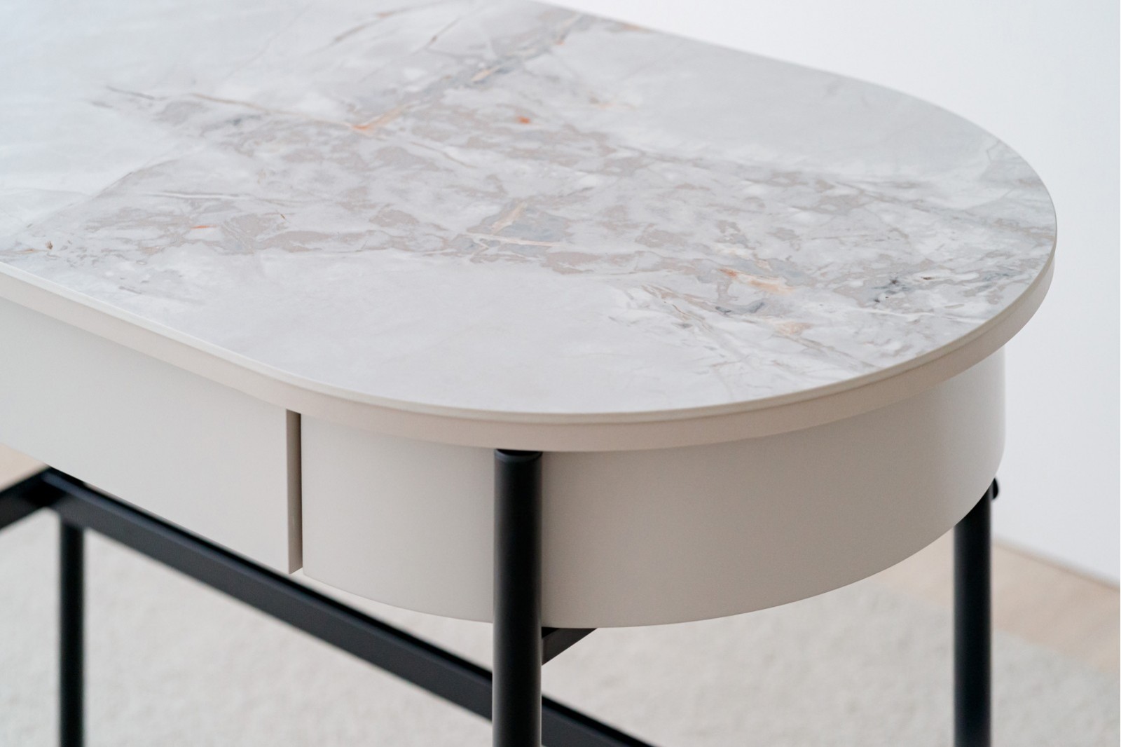 DESK N.26.WHITE CERAMIC MARBLE