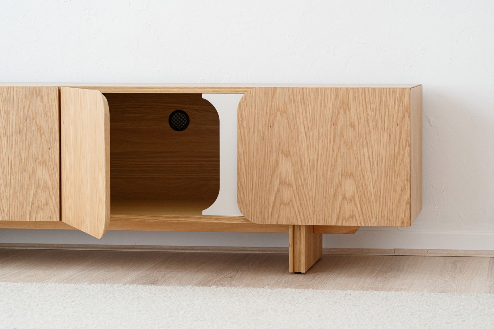 MUEBLE TV CURVA.ROBLE NATURAL,ARENA MATE