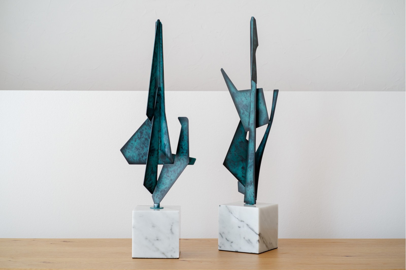 SCULPTURE ABSTRAITE N2. VERT ET BLEU