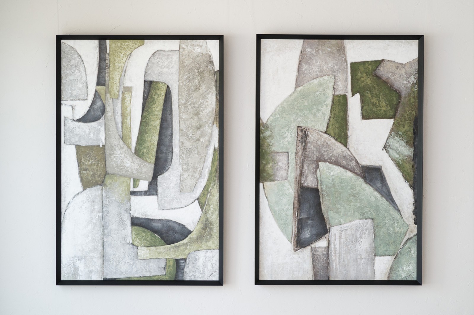 ABSTRACT PAINTING SHAPES N2. GREEN-GRAY