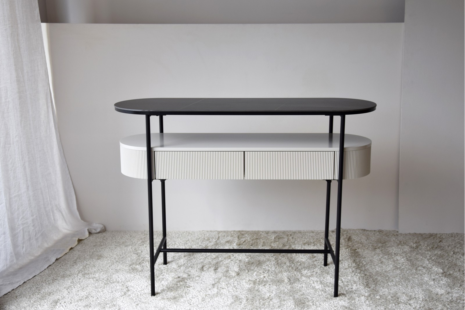 CONSOLE N.24. SINTERED STONE BLACK