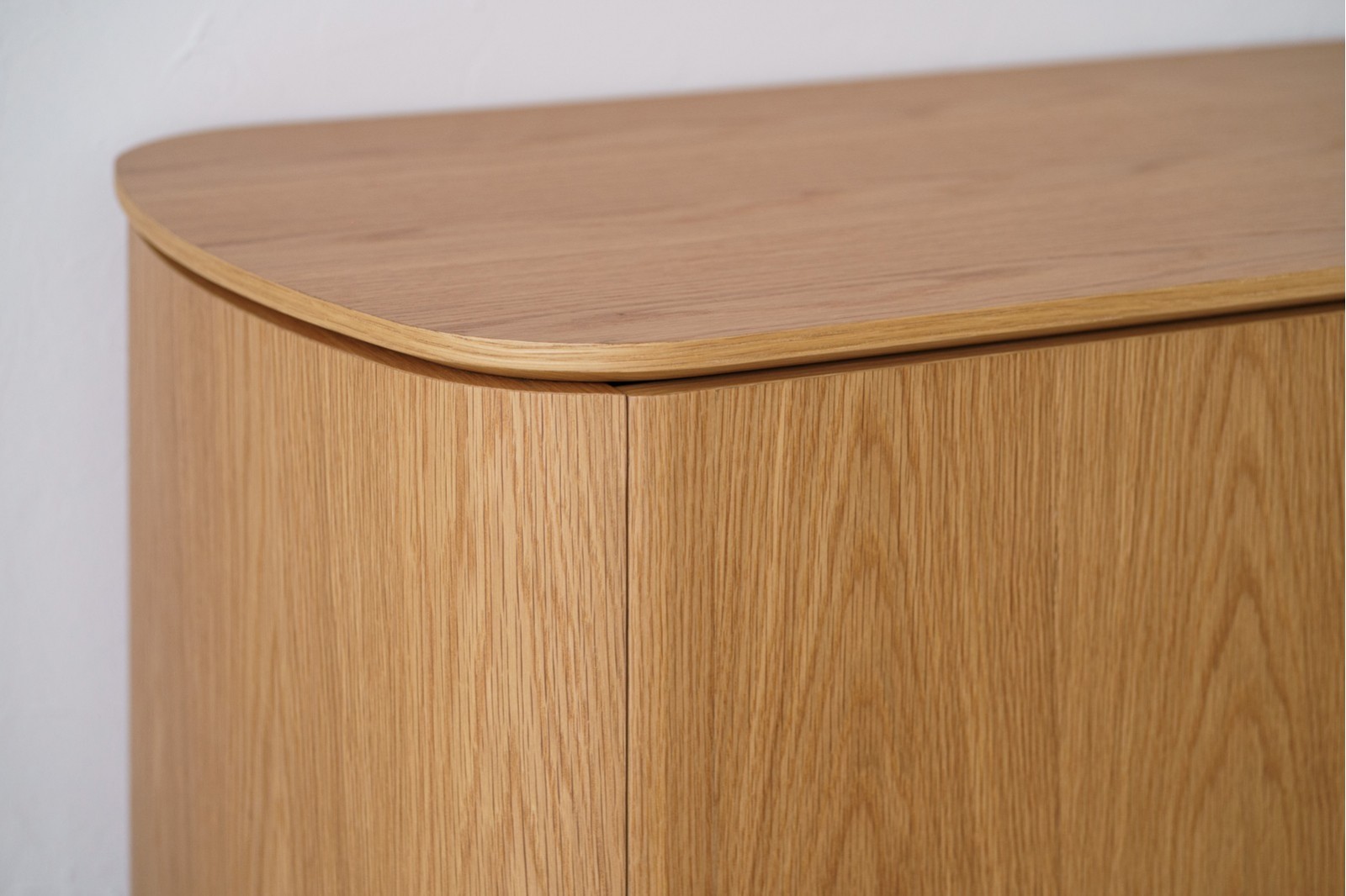 SIDEBOARD NEO. OAK AND MATT BLACK METAL