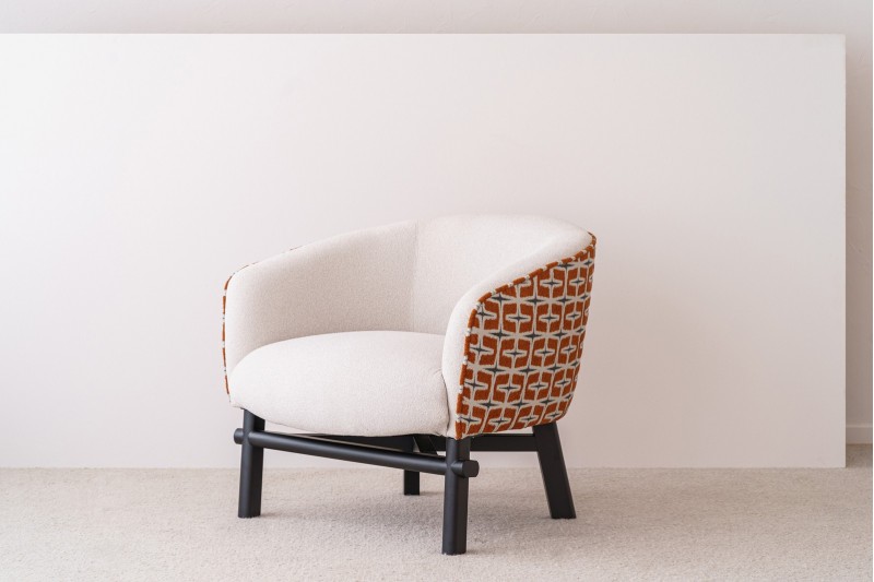 ARMCHAIR. ORANGE BEIGE UPHOLSTERED. SOLID WOOD