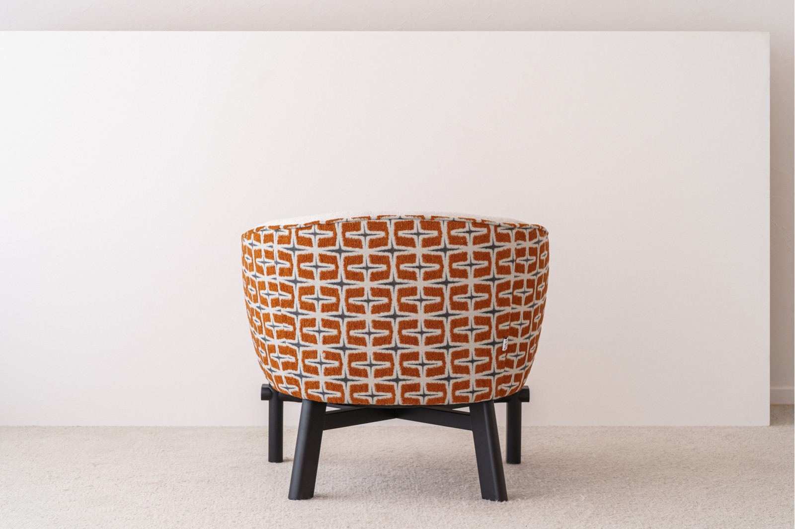 ARMCHAIR. ORANGE BEIGE UPHOLSTERED. SOLID WOOD