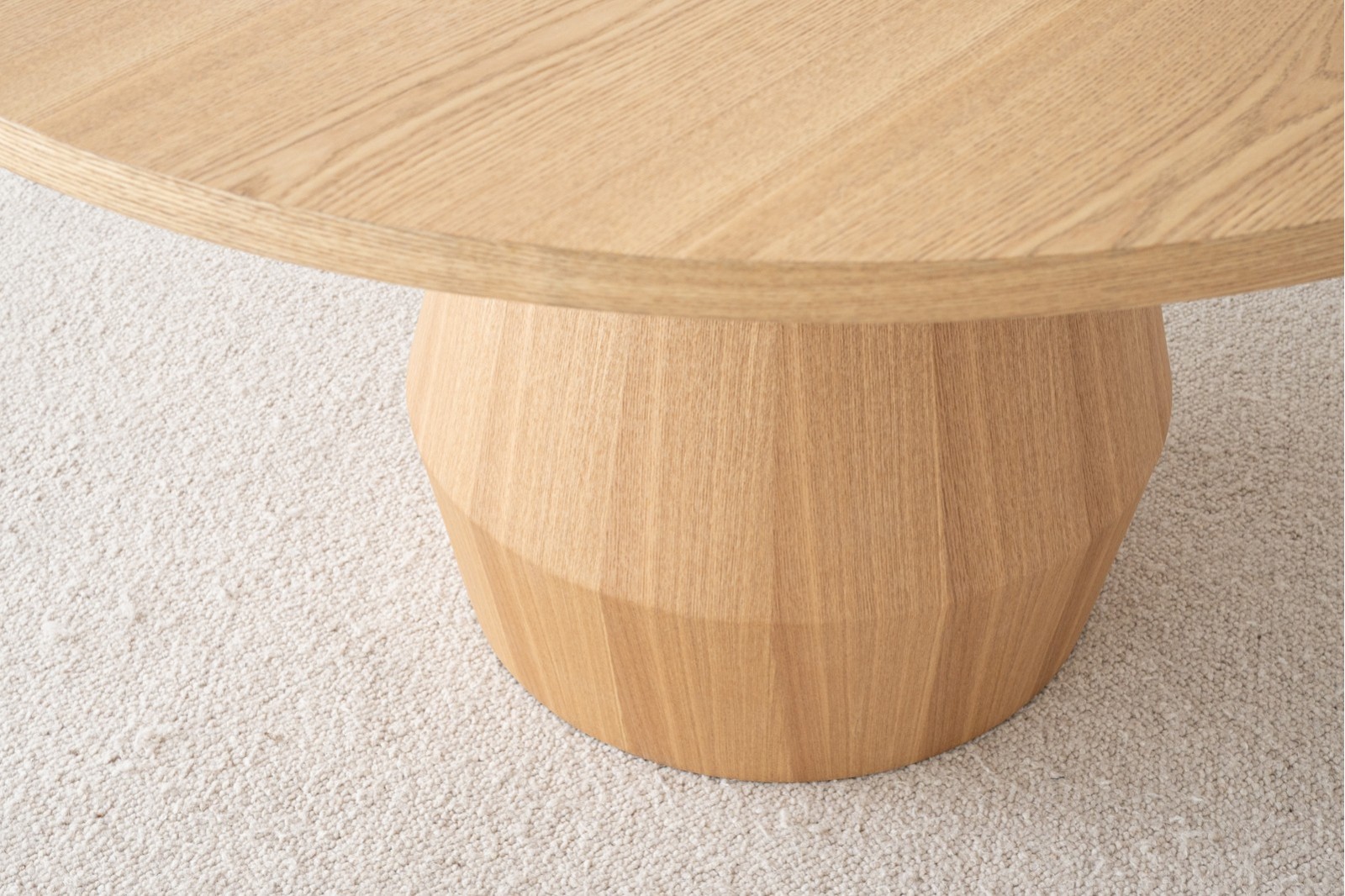 ROUND DINING TABLE NATURAL ASH