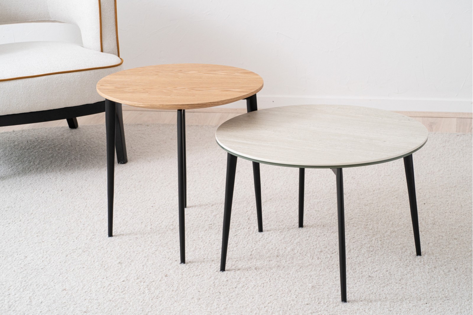 ROUND SIDE TABLE.NATURAL ASH VENEER.BLACK METAL