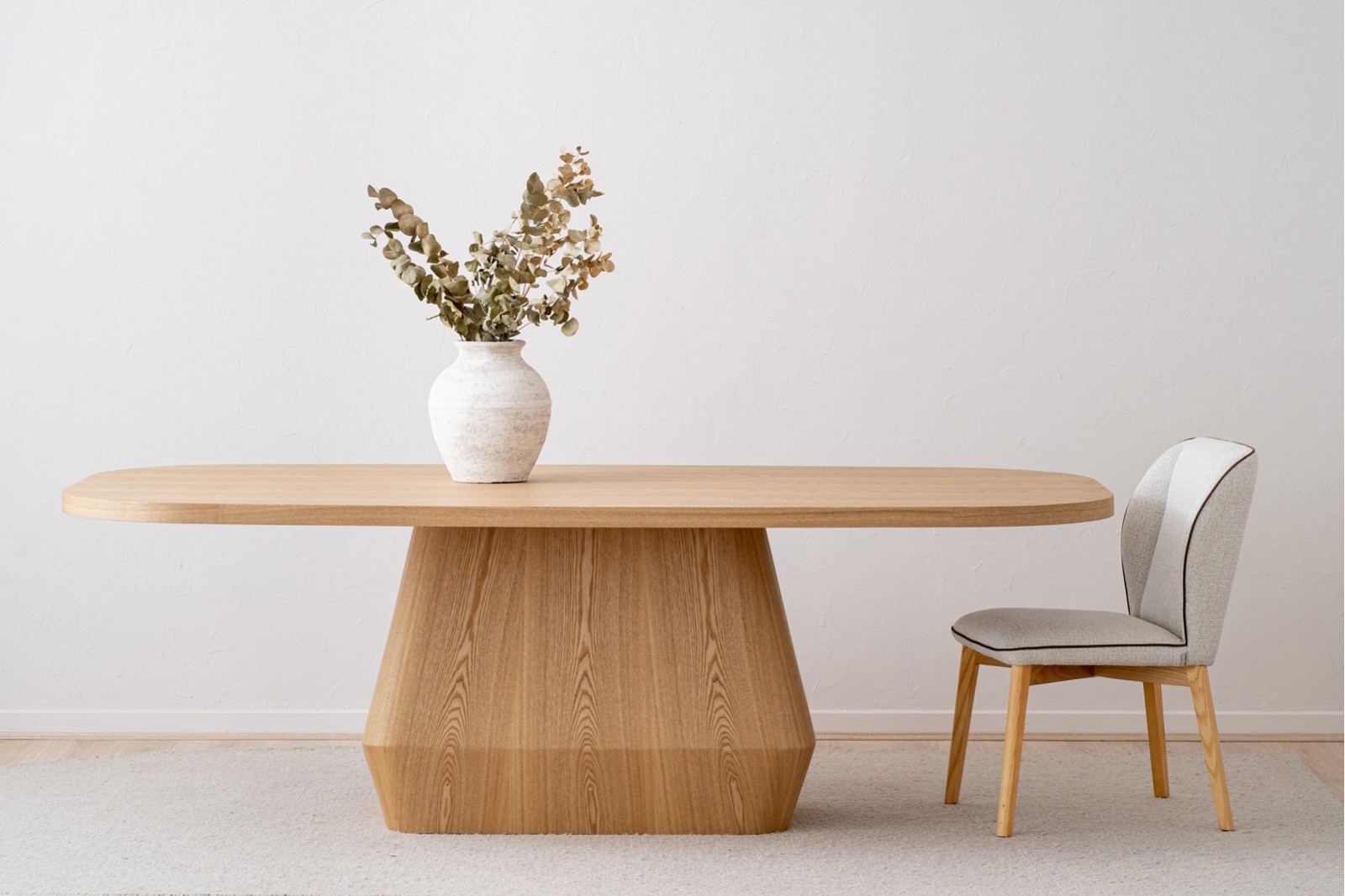 DINING TABLE LARGE. NATURAL ASH