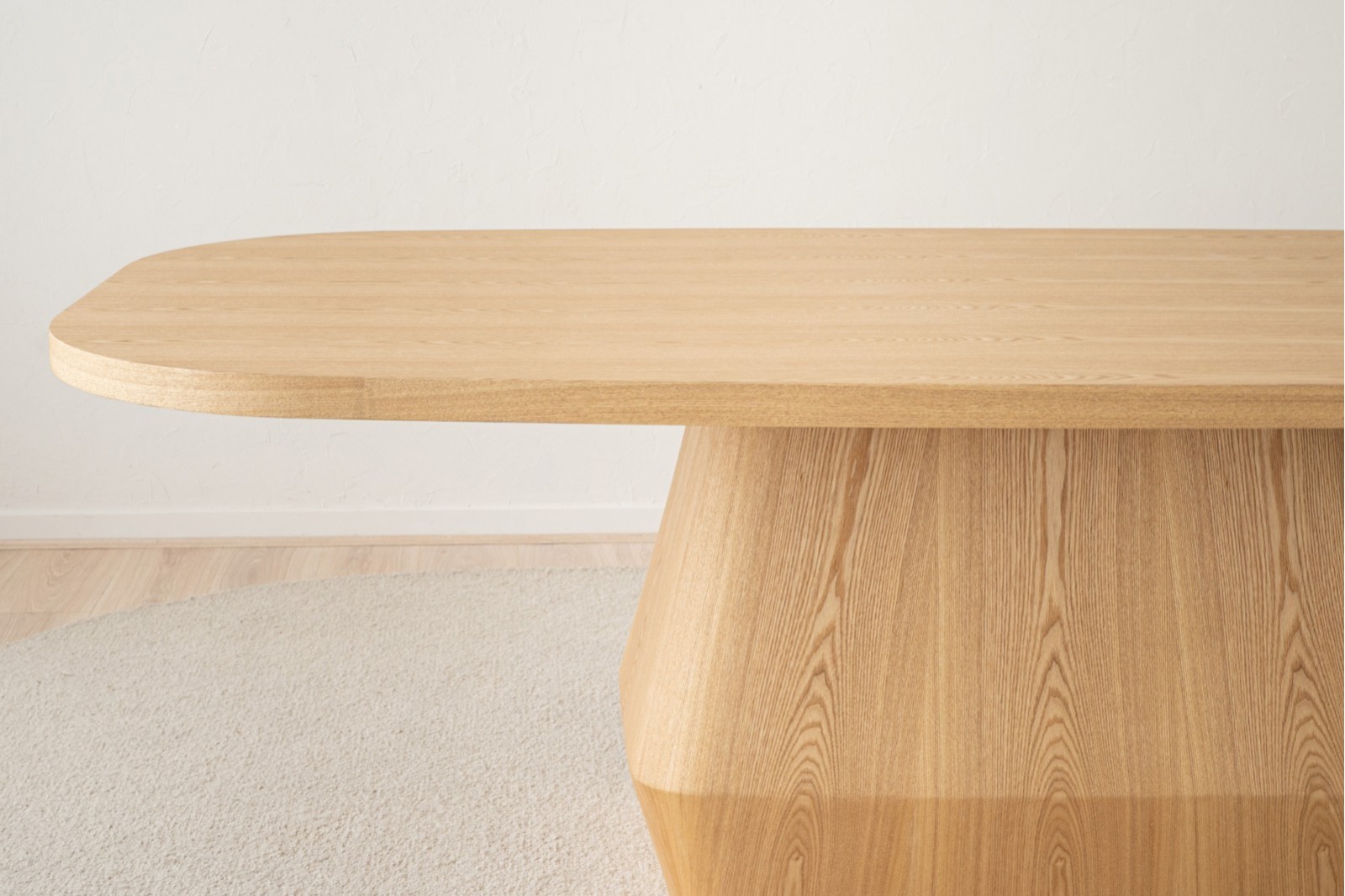 DINING TABLE LARGE. NATURAL ASH