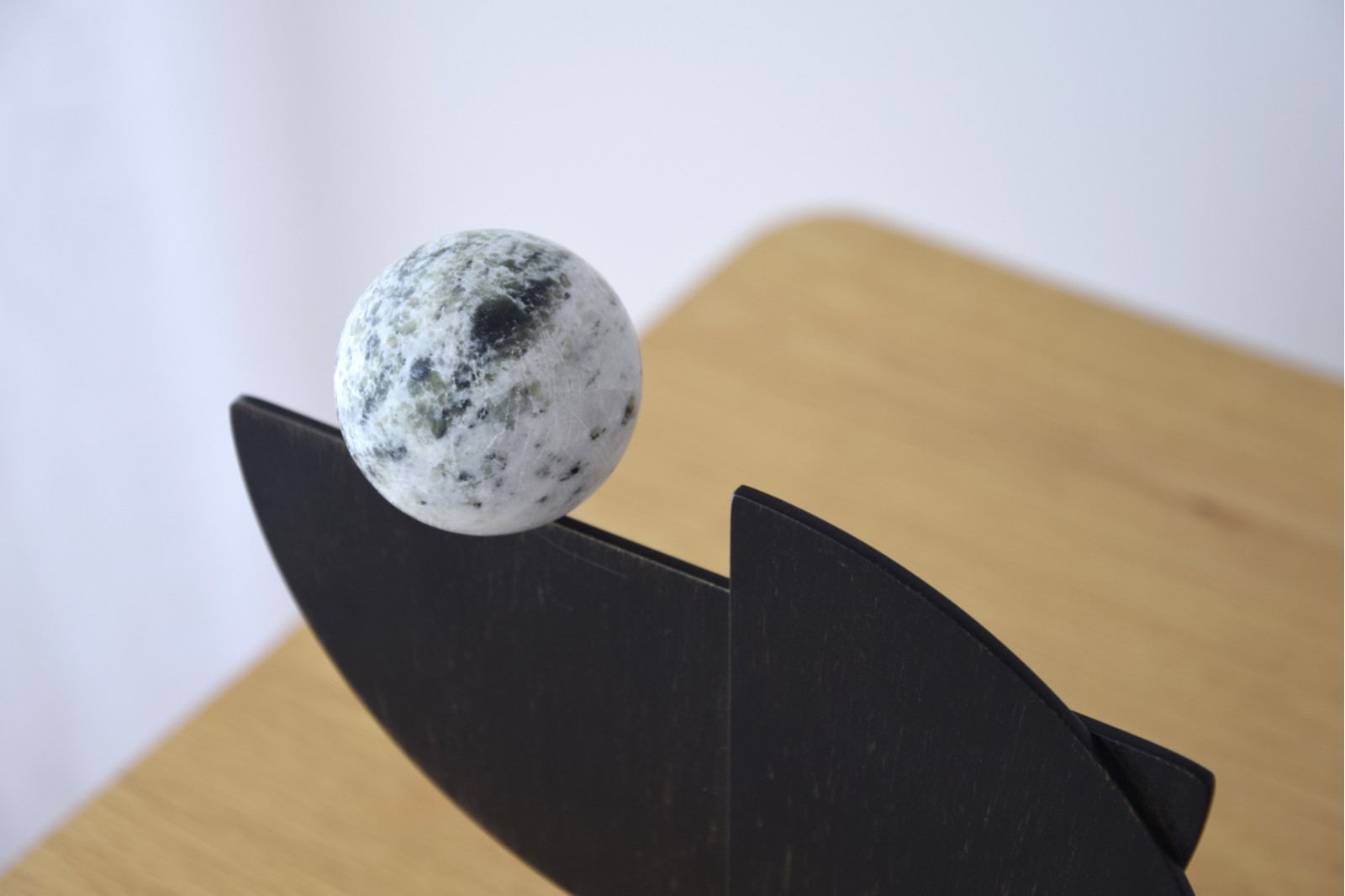 ARCH COLLECTION: METAL AND MARBLE