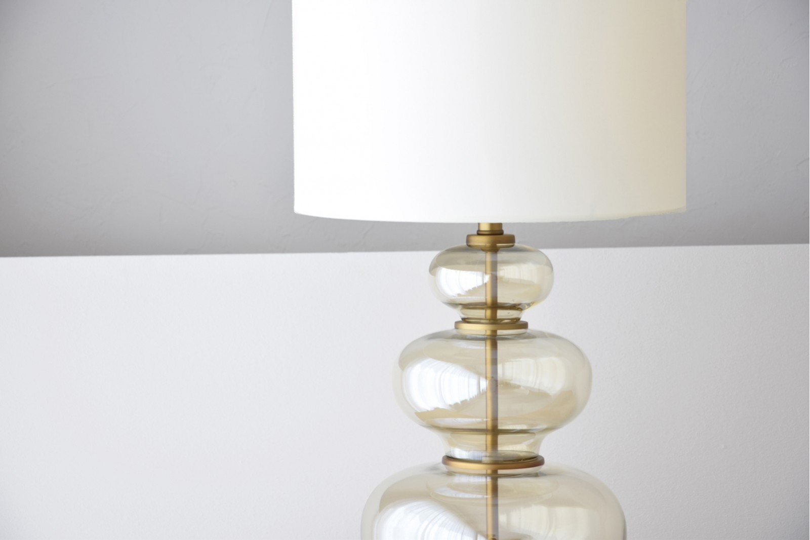 AMBER GLASS TABLE LAMP PAMPKIN WITH SHADE