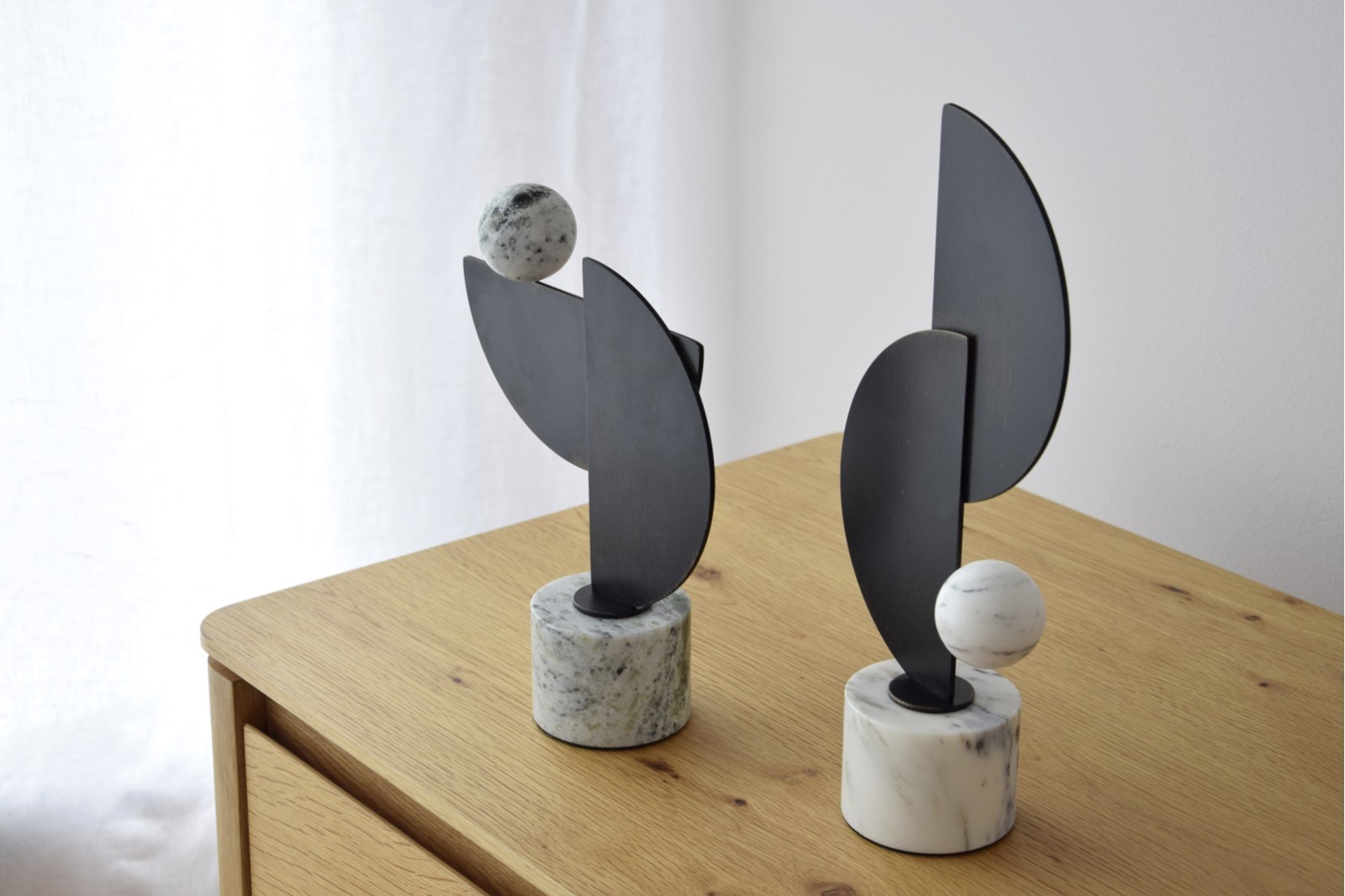 ESCULTURA ARCO N1. MÁRMOL BLANCO