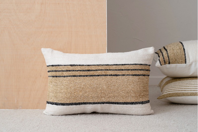 CUSHION ERO N2. WHITE CAMEL BLACK COTTON CUSHION