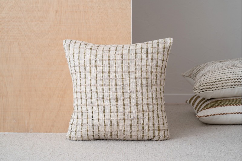 CUSHION BERTE N4. WHITE GREEN COTTON CUSHION