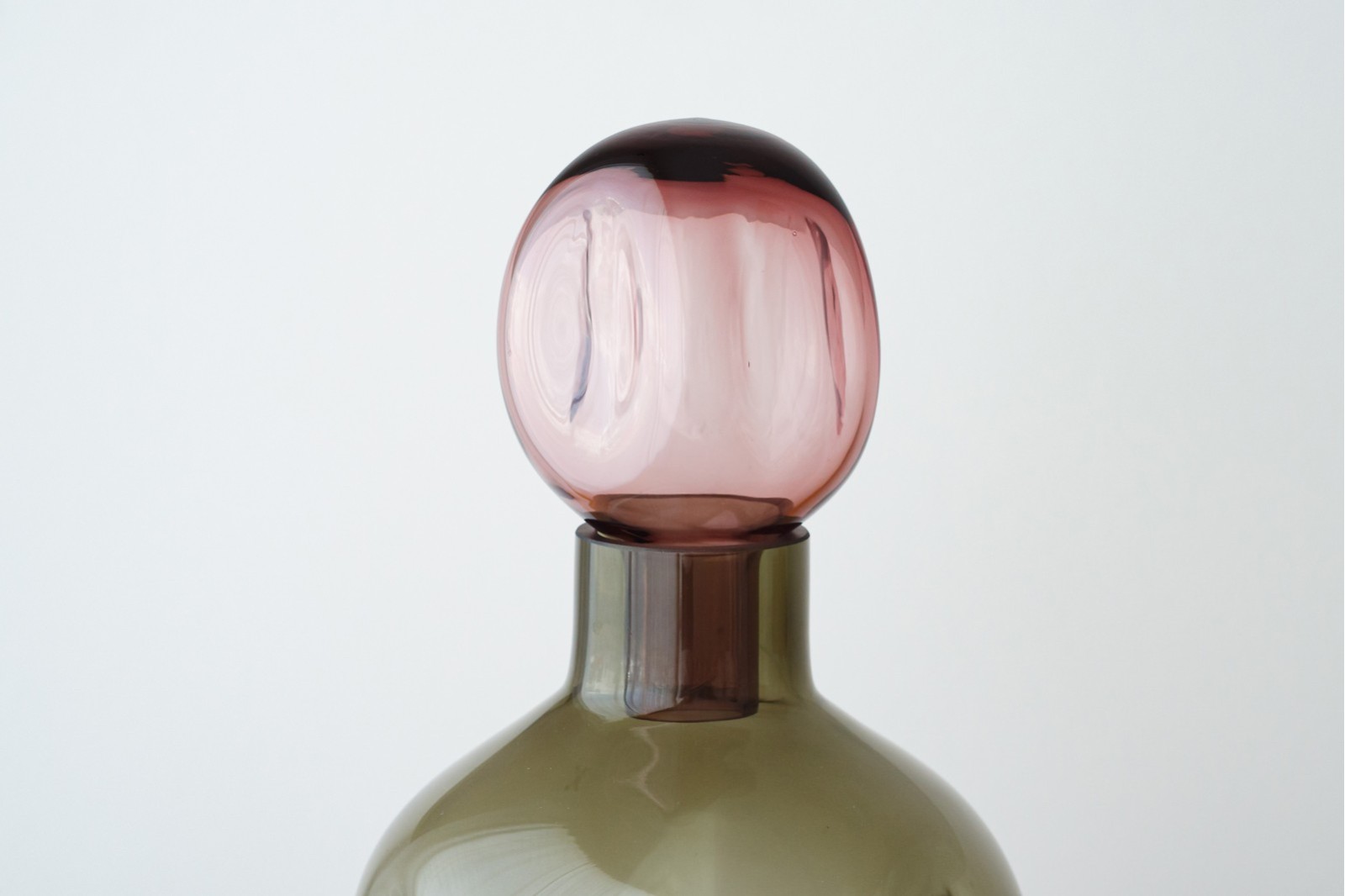 BOTELLA VIDRIO ALLA.VERDE ROSA. PEQUEÑA