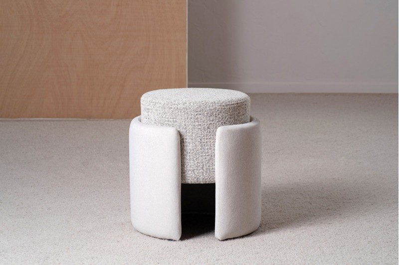 SET 2 XANA POUFS. IVORY GREY