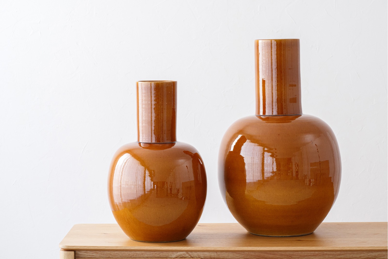 NELA COLLECTION: COLOURFUL CERAMIC VASES