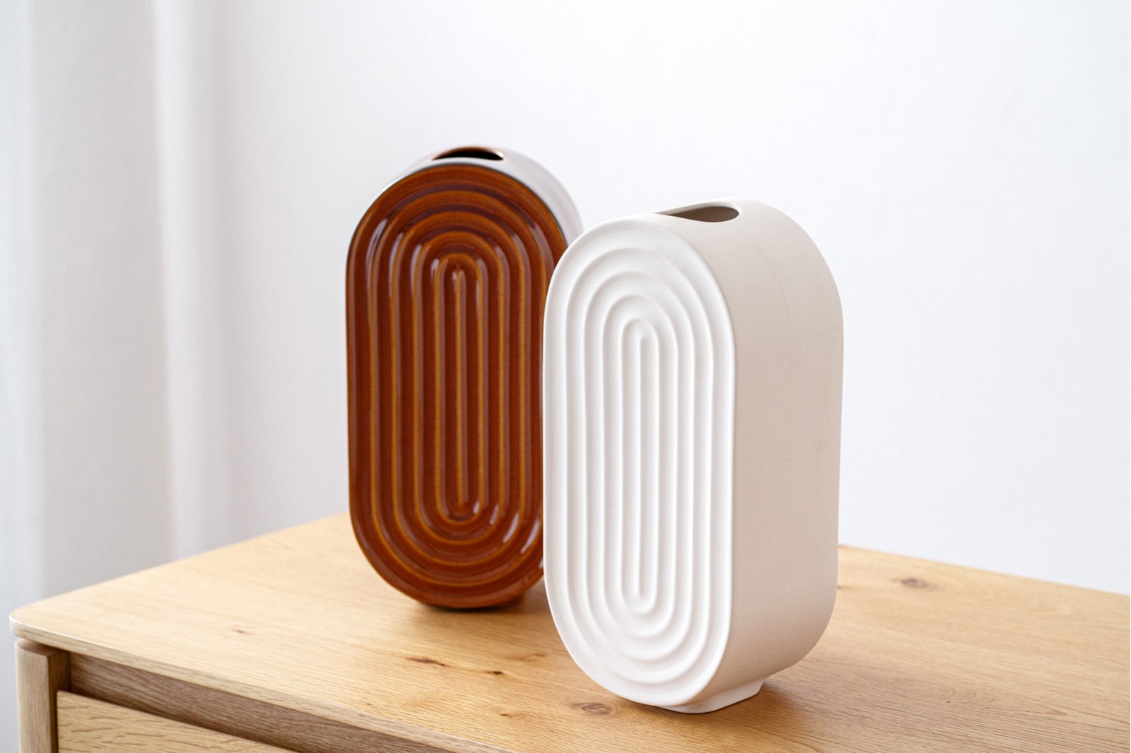NERVA COLLECTION: CERAMIC VASES