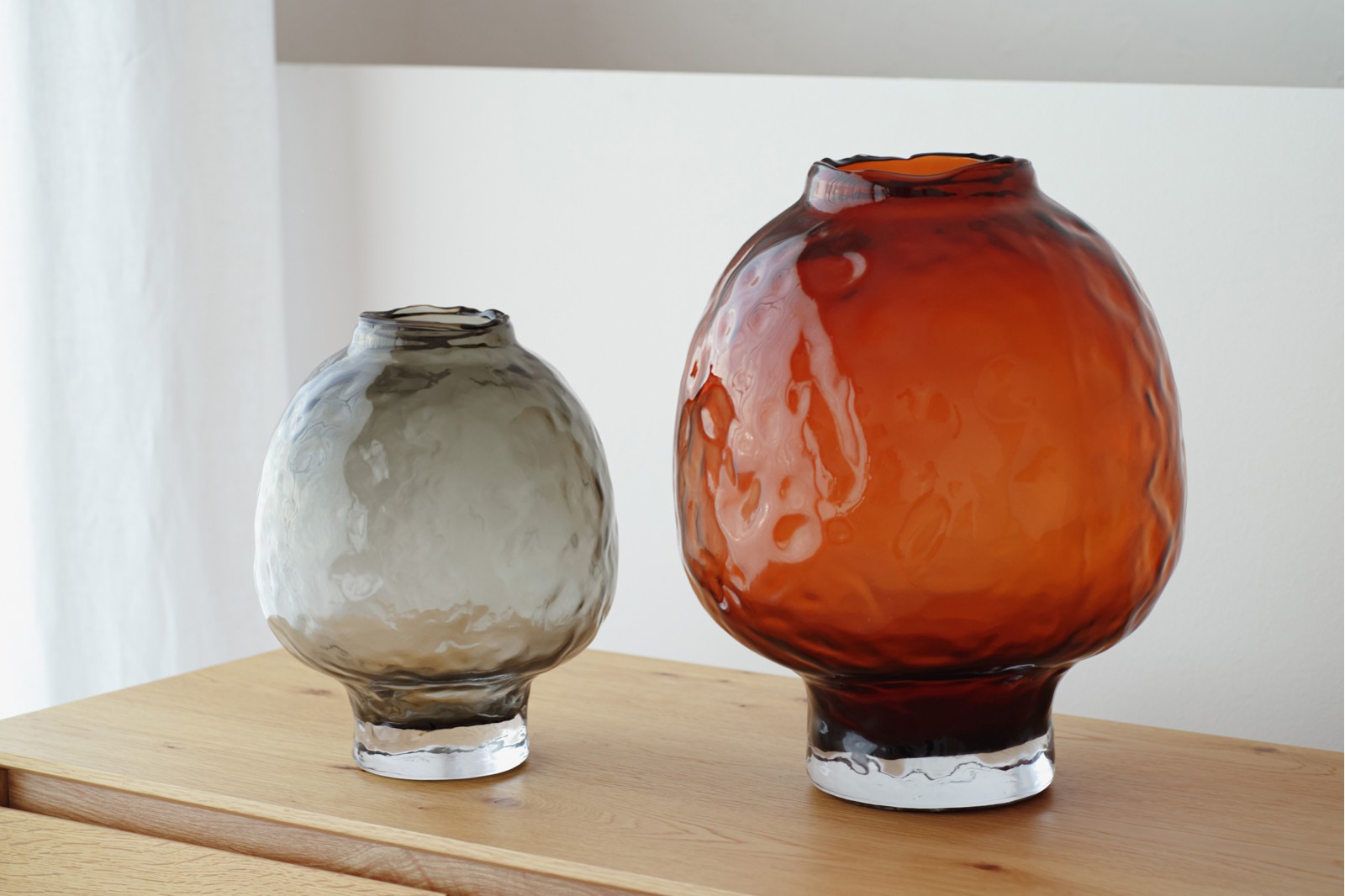 SALETA COLLECTION: AMBER GREY GLASS VASES