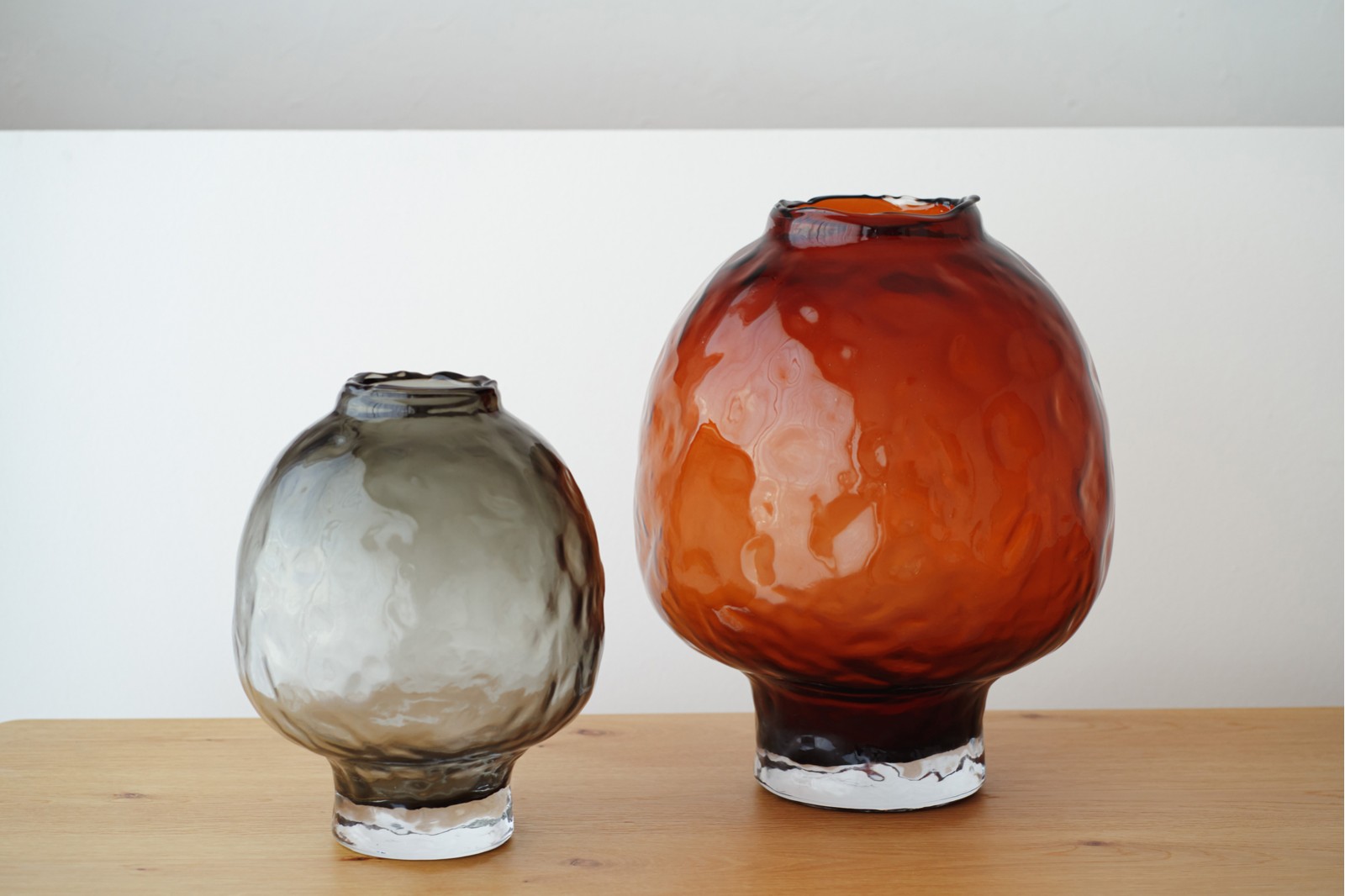 SALETA COLLECTION: AMBER GREY GLASS VASES
