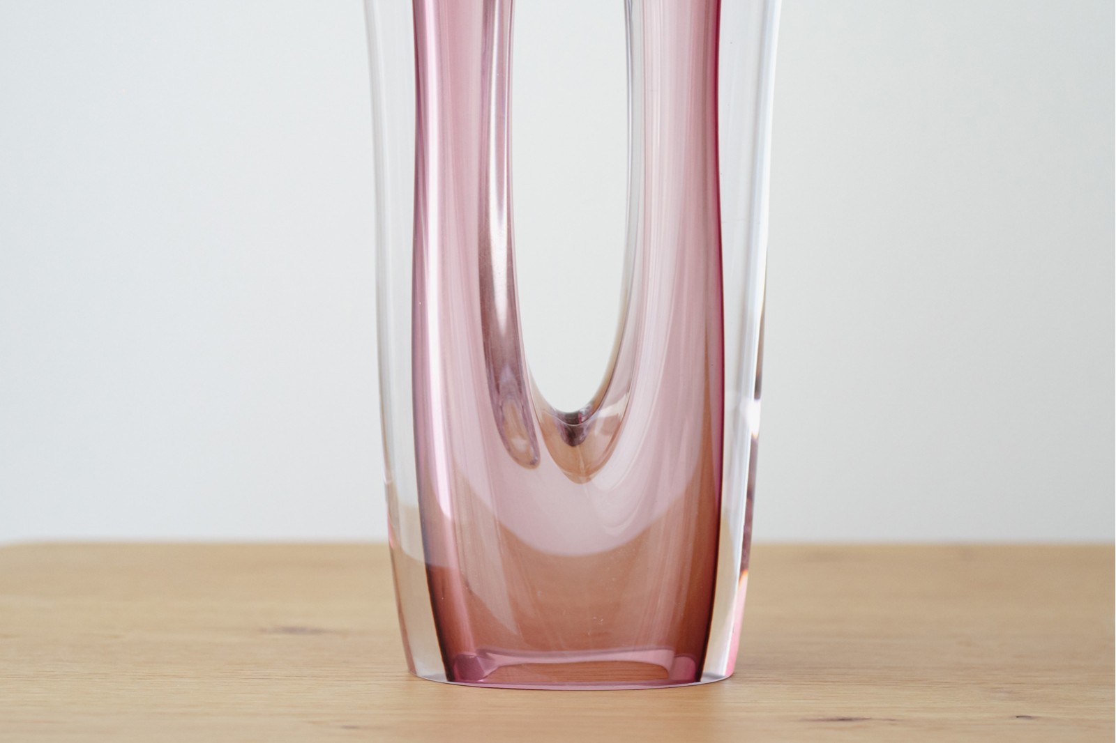 NAIA COLLECTION: OCHRE PINK GLASS SCULPTURES