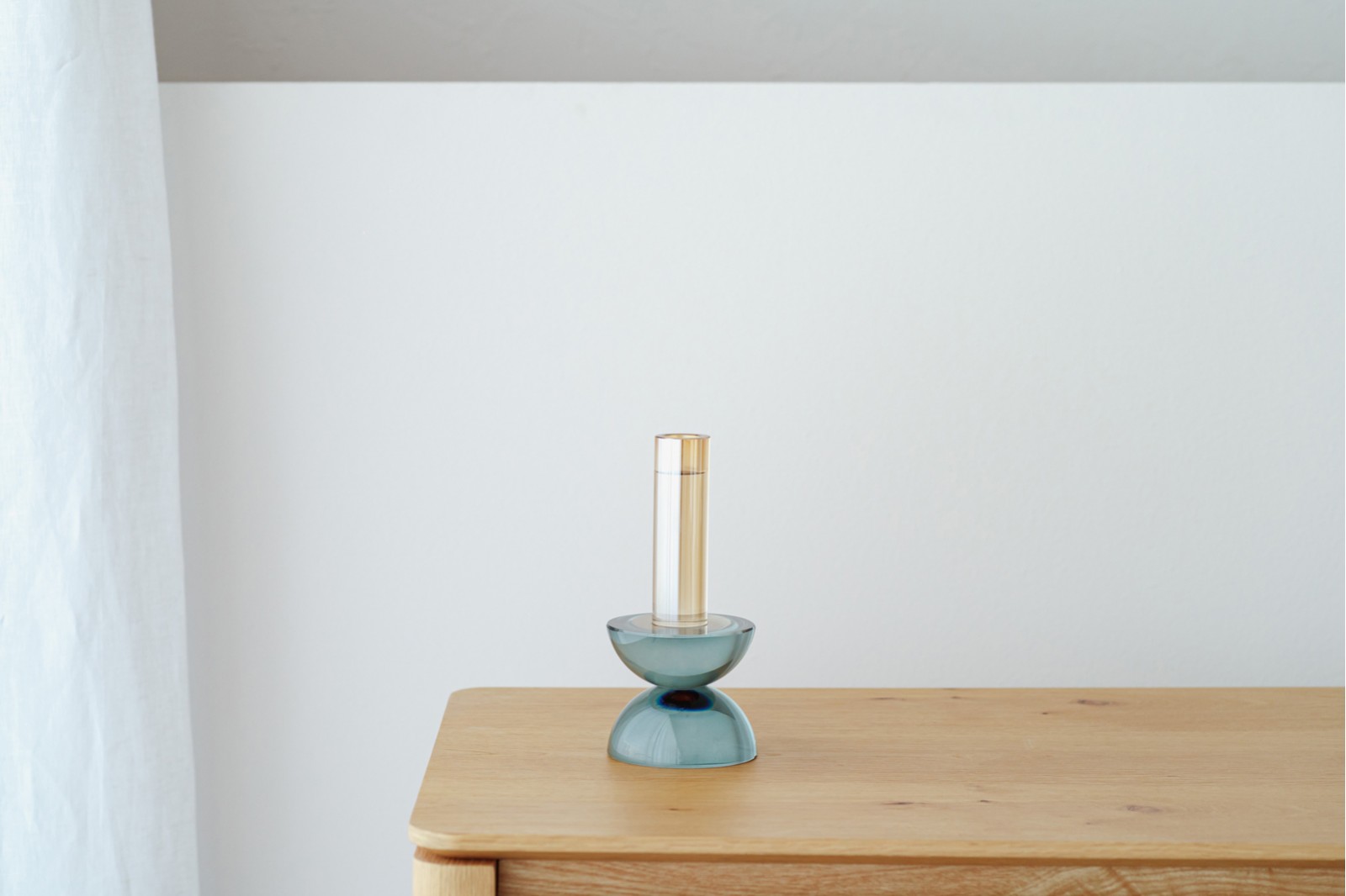 COLECCIÓN CLEO: CANDELABROS CRISTAL AZUL NÁCAR