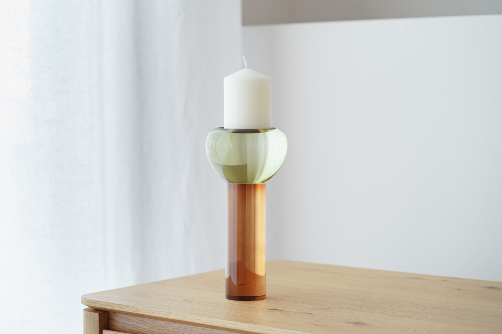 SAR COLLECTION: AMBER GREEN CRYSTAL CANDLE HOLDERS